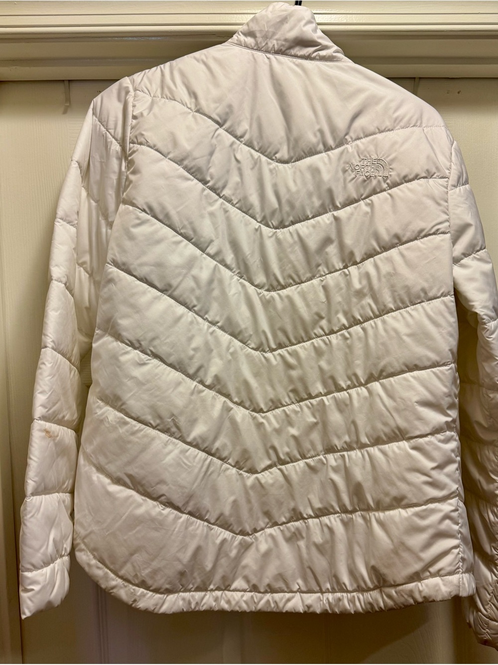 The North Face Women's white Jacket - Like New - Picture 8 of 10